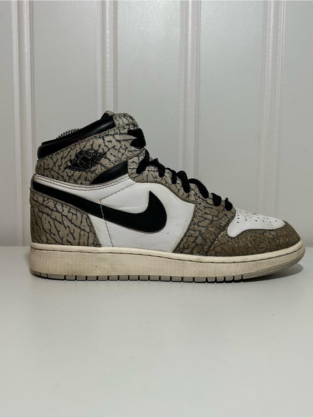 Jordan 1 High Top Sneakers - White/Black/Gray Elephant Print